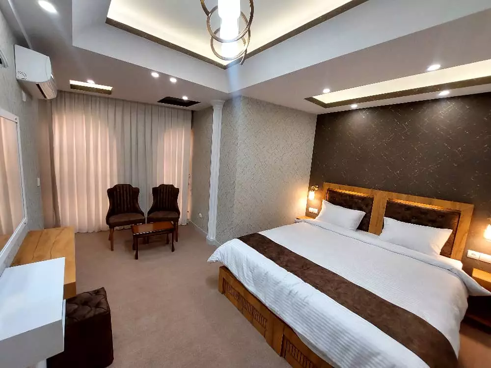 Alibaba https://cdn.alibaba.ir/ostorage/hotel-accommodation-images/687b986ca1e6f83605b73dec_دبل کینگ.webp
